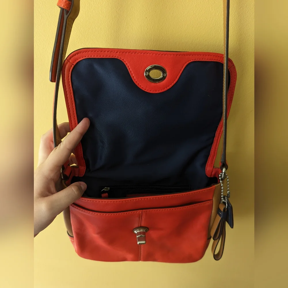 NEW Vintage Coach Crossbody Bag - Picture 6 of 7